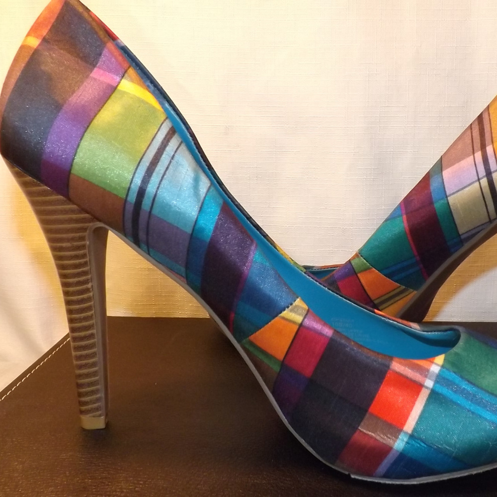 KENSIE GIRL HEELS